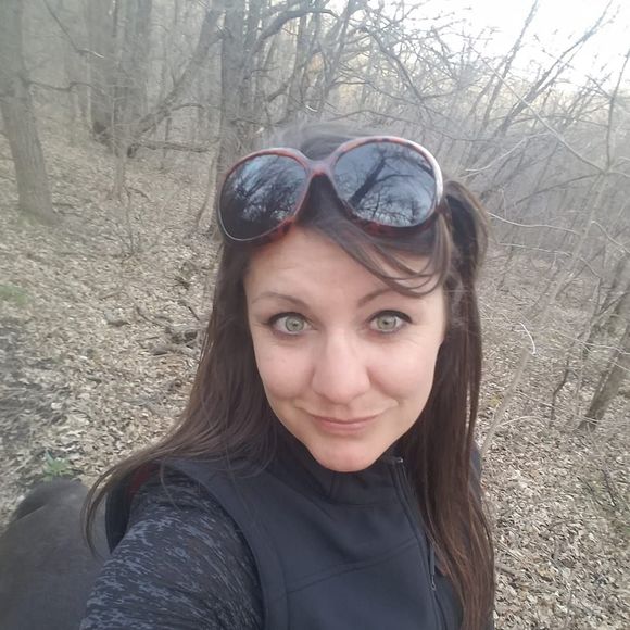 Meet your Posher, Alexis - Picture 1 of 1